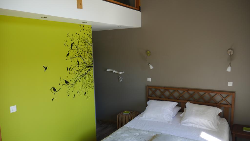 Chambres D'Hotes La Ferme Du Scardon Neufmoulin Kültér fotó