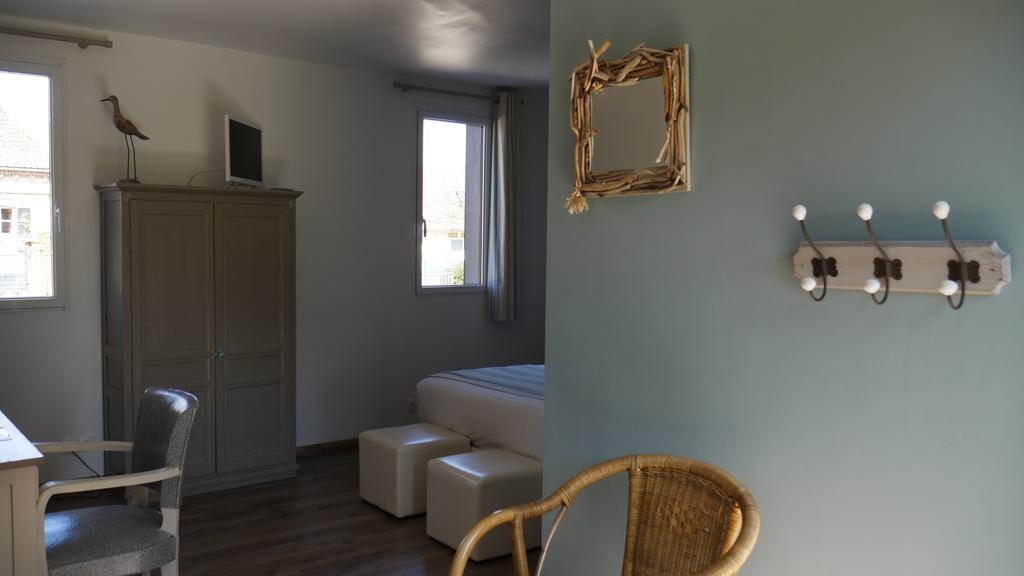 Chambres D'Hotes La Ferme Du Scardon Neufmoulin Kültér fotó